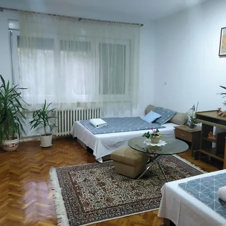 Апартаменты Viva Old City Center *